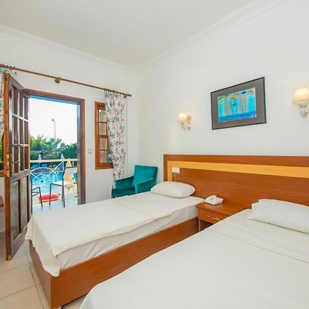 White Hotel 厄吕代尼兹 外观 照片