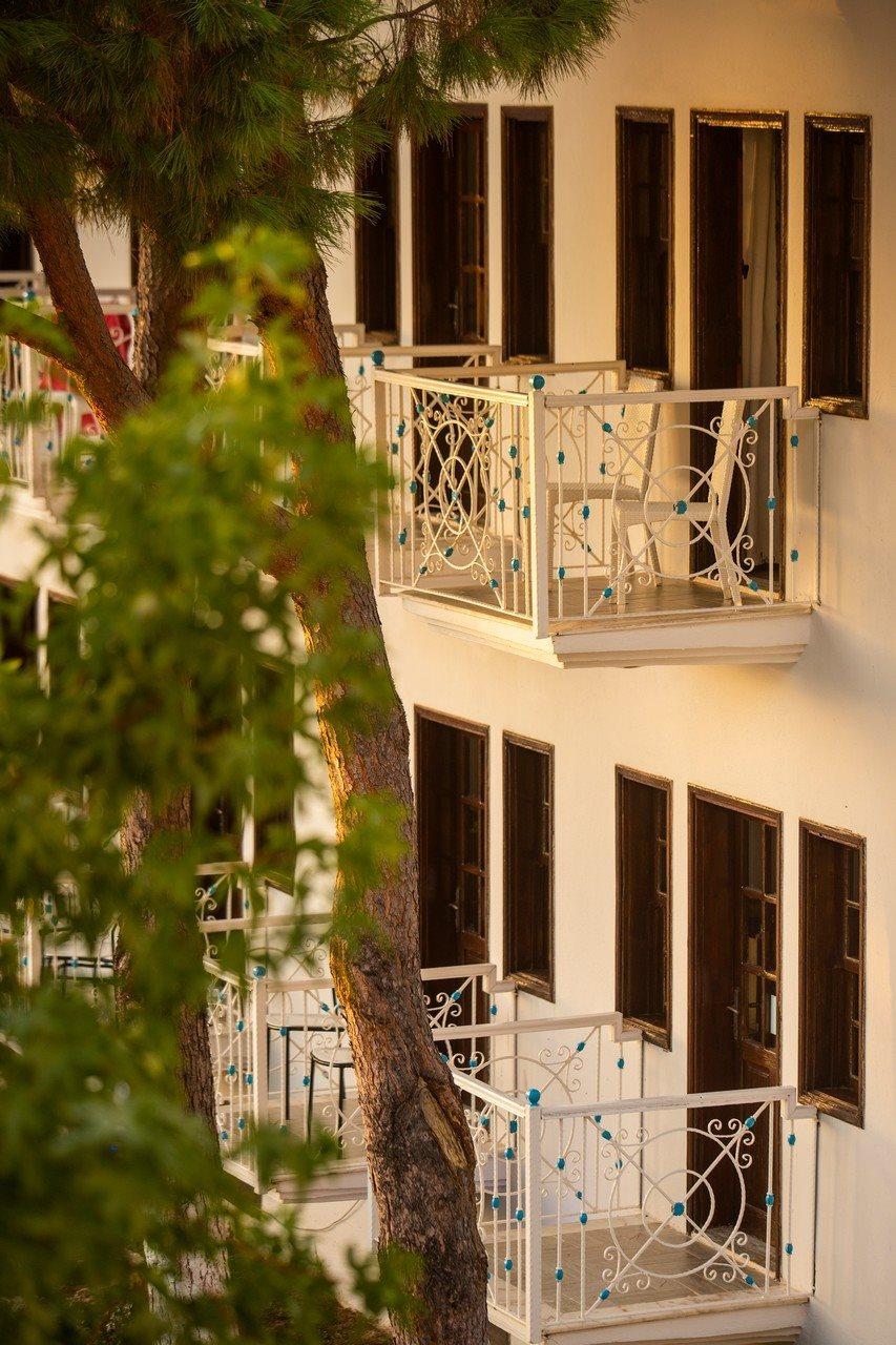 White Hotel 厄吕代尼兹 外观 照片