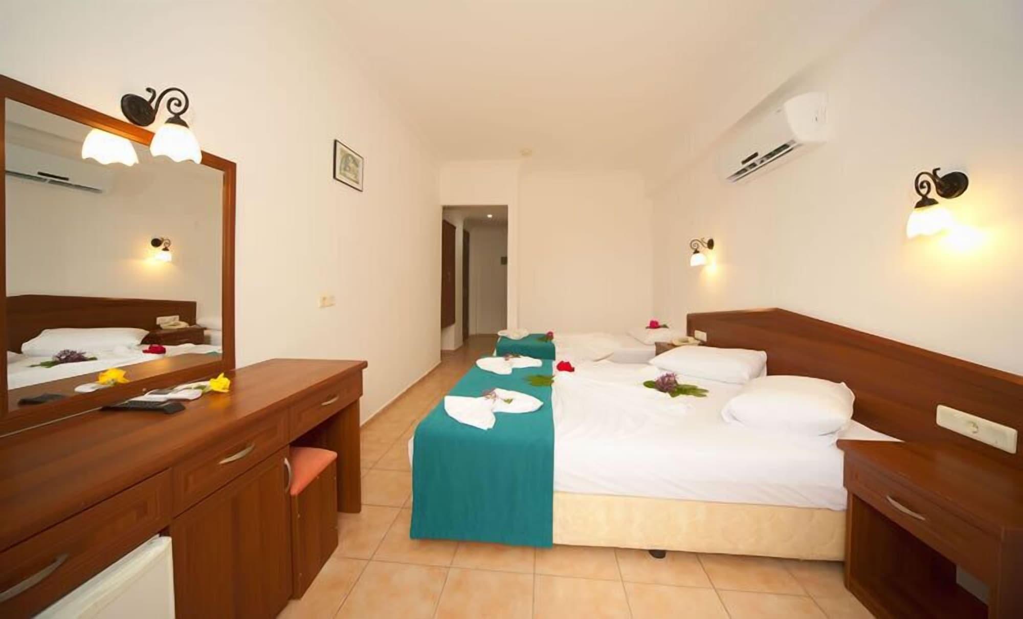 White Hotel 厄吕代尼兹 外观 照片